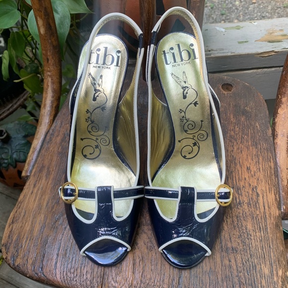 TIBI Navy & White Peep-toe Slingbacks - Picture 11 of 13